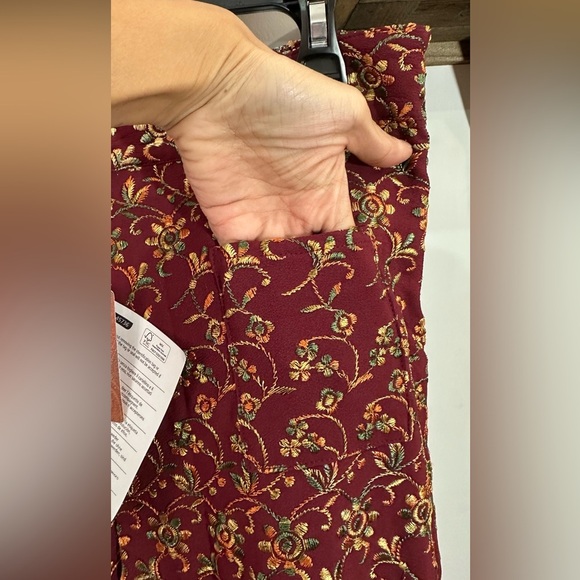 NWT ETRO Embroidered Floral Wide Leg Maroon Pants IT42 (US 6) & IT38 (US 2) - Picture 10 of 13